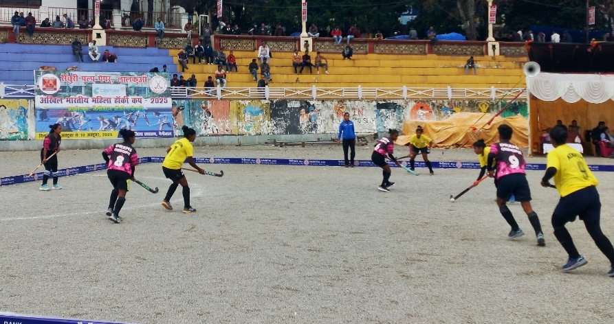 नैनीताल में आयोजित अखिल भारतीय 5 ए साइड महिला हॉकी प्रतियोगिता में टीमों ने जीते अपने अपने मैच