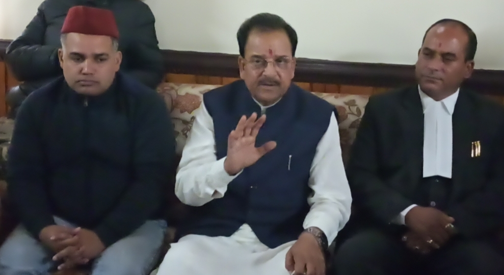 नाबालिग बच्ची के साथ हुए दुष्कर्म के बाद उपजे अशांत माहौल से पर्यटन व्यवसाय प्रभावित होने पर जताई गहरी चिंता-:-सांसद अजय भट्ट नैनीताल का माहौल सामान्य हुआ पर्यटक बेझिझक नैनीताल की वादियों का ले सकते हैं आनंद
