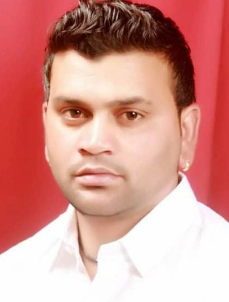 सभासद मनोज साह जगती ने आउट सोर्सिंग कर्मियों व पालिका स्थायी कर्मियों को वेतन दिए जाने की मांग को लेकर दिया पत्र