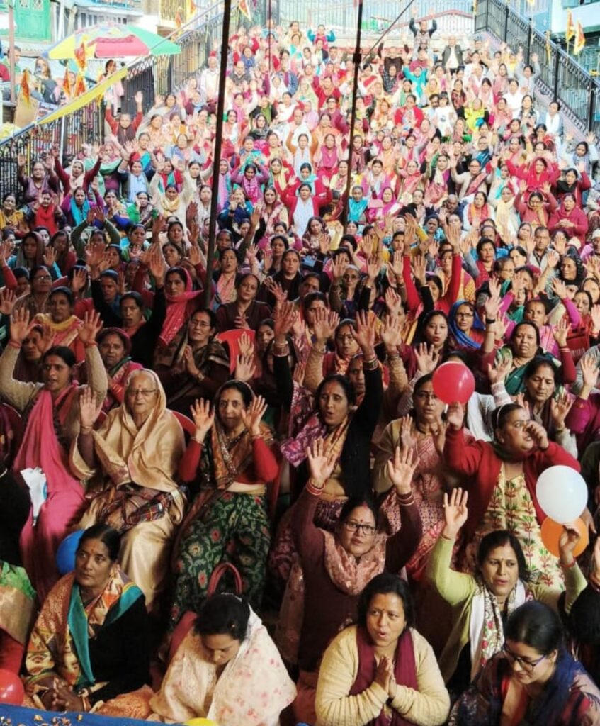 श्रीमद् देवी भागवत महापुराण के सातवें दिन देवी के विभिन्न रूपों और शक्तियों का किया वर्णन,