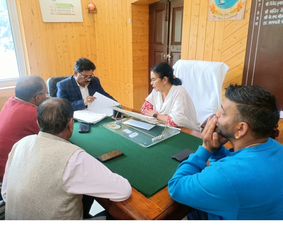 नैनीताल नगर पालिका मेंरोहिताश शर्मा ने तीसरी बार संभाला अधिशासी अधिकारी का चार्ज।