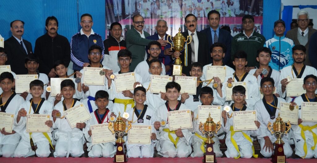 ताइक्वांडो प्रतियोगिता में ओवरऑल चैम्पियन का खिताब बिड़ला विद्या मंदिर नैनीताल के रहा नाम,