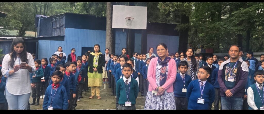 पर्यावरण विषय पर आयोजित हुई कला प्रतियोगिता में वर्षा आर्या ने मारी बाजी,आपदा प्रबंधन विषय पर स्कूली बच्चों को दी जानकारी,