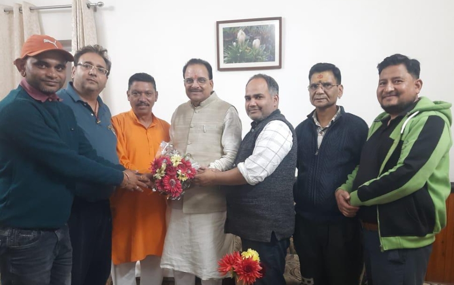 सांसद अजय भट्ट पहुंचे नैनीताल भाजपाइयों ने किया स्वागत