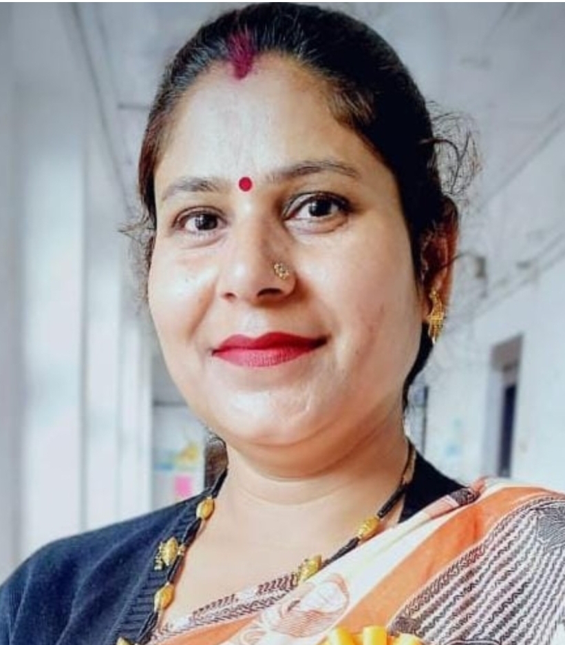 हरी नगर वार्ड के लोग आवारा कुत्तों से हुए परेशान, लोगों को काटकर कर रहे हैं घायल, वार्ड की सभासद शीतल कटियार ने पालिका को दिया ज्ञापन