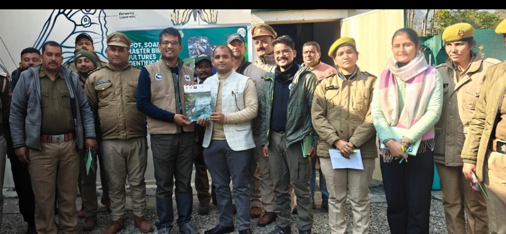 ज्योलीकोट में बहुउद्देशीय किसान सेवा सहकारी समिति में आज नैनीताल जिला सहकारी बैंक भवाली शाखा द्वारा वित्तीय साक्षरता कार्यक्रम का हुआ आयोजन ,