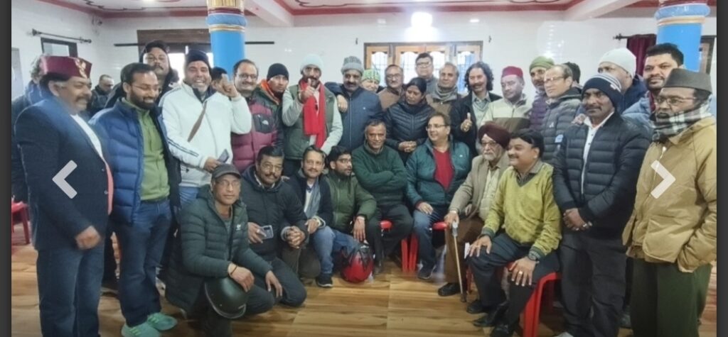 नैनीताल में व्यापार मंडल की होगी एक नगर इकाई स्थानीय व्यापारियों ने प्रांतीय उद्योग व्यापार मंडल के प्रयासों को सराहा