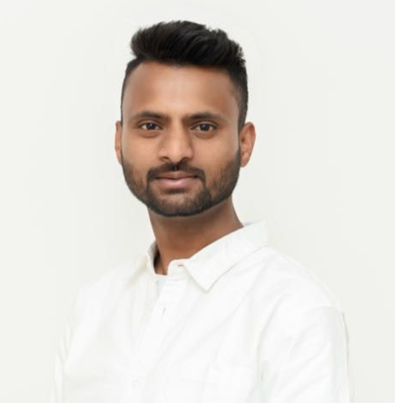 राजपुरा कंपाउंड और स्टोनले कम्पाउण्ड के जल स्रोतों का जीर्णोद्धार व मरम्मत कराऐ जाने के लिए सभासद ने ईओ और जल संस्थान के अधिशासी अभियंता को सौंपा पत्र