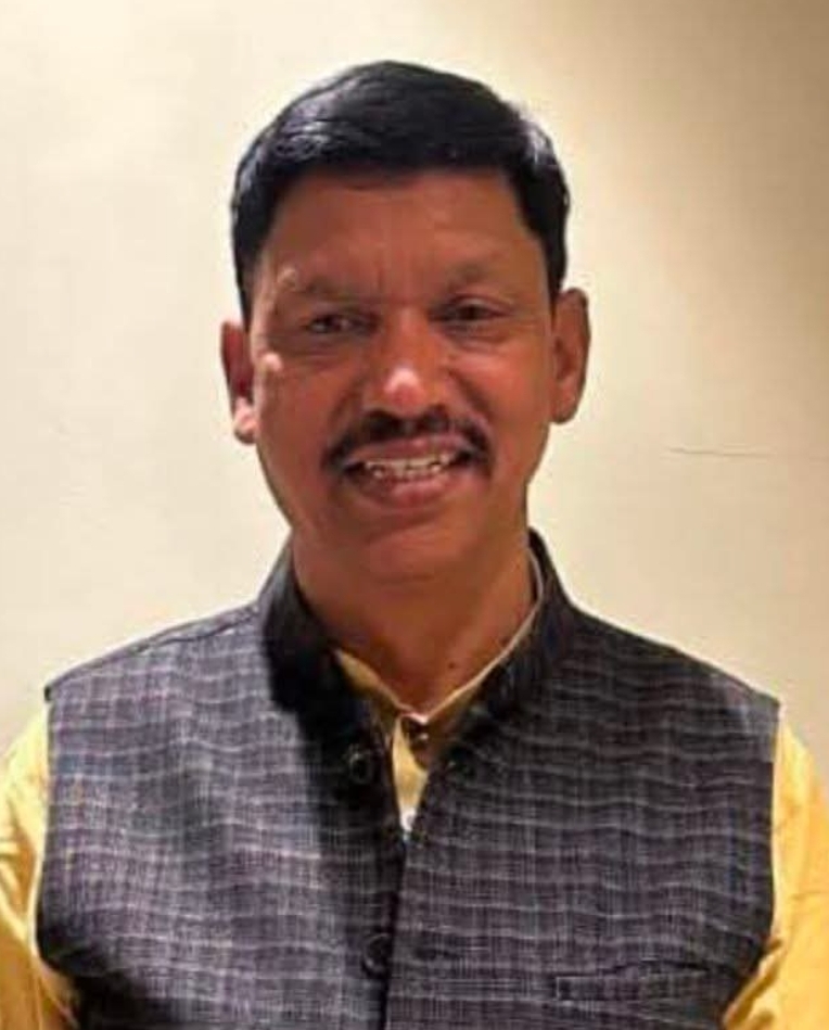 नैनीताल के सासंद प्रतिनिधि गोपाल रावत बने प्रदेश कार्यकारिणी सदस्य, पार्टी पदाधिकारियों समेत कार्यकर्ताओं ने दी बधाई,